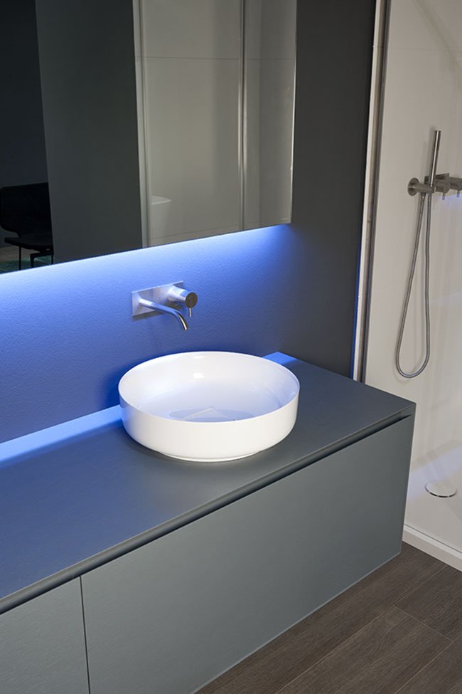 1589976648200_03b_al_showroom_01_2014_0011web