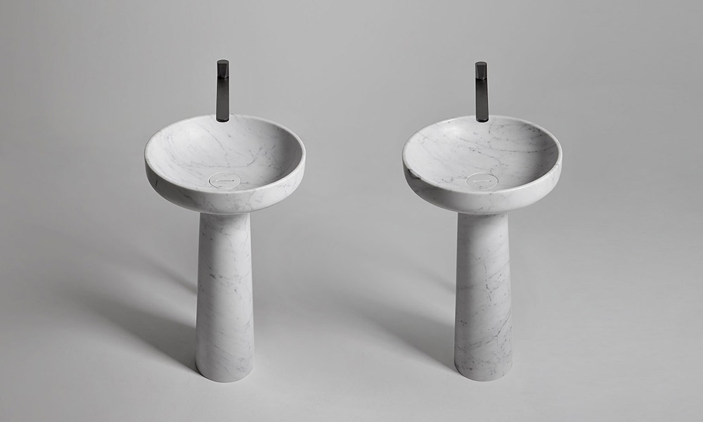 1588070180931_al_showroom_2018_07_16_ago_185_marmo_bianco_04_doppiaweb