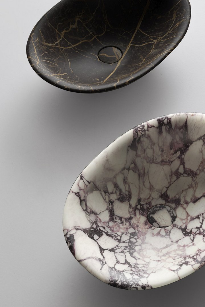 01_al_servo_07_2015_0007_mod_calacatta_viola_port_laurent_1701420755579