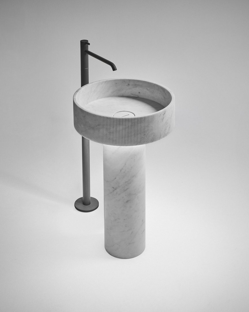 04_al_showroom_2023_10_19_flow_rigato_06_acceso_1700476617293